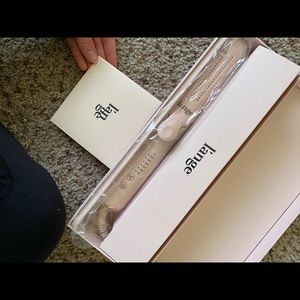 SOLD on FB. L’ange le duo 360 airflow styler